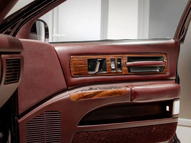 Chevrolet Caprice — фото 18